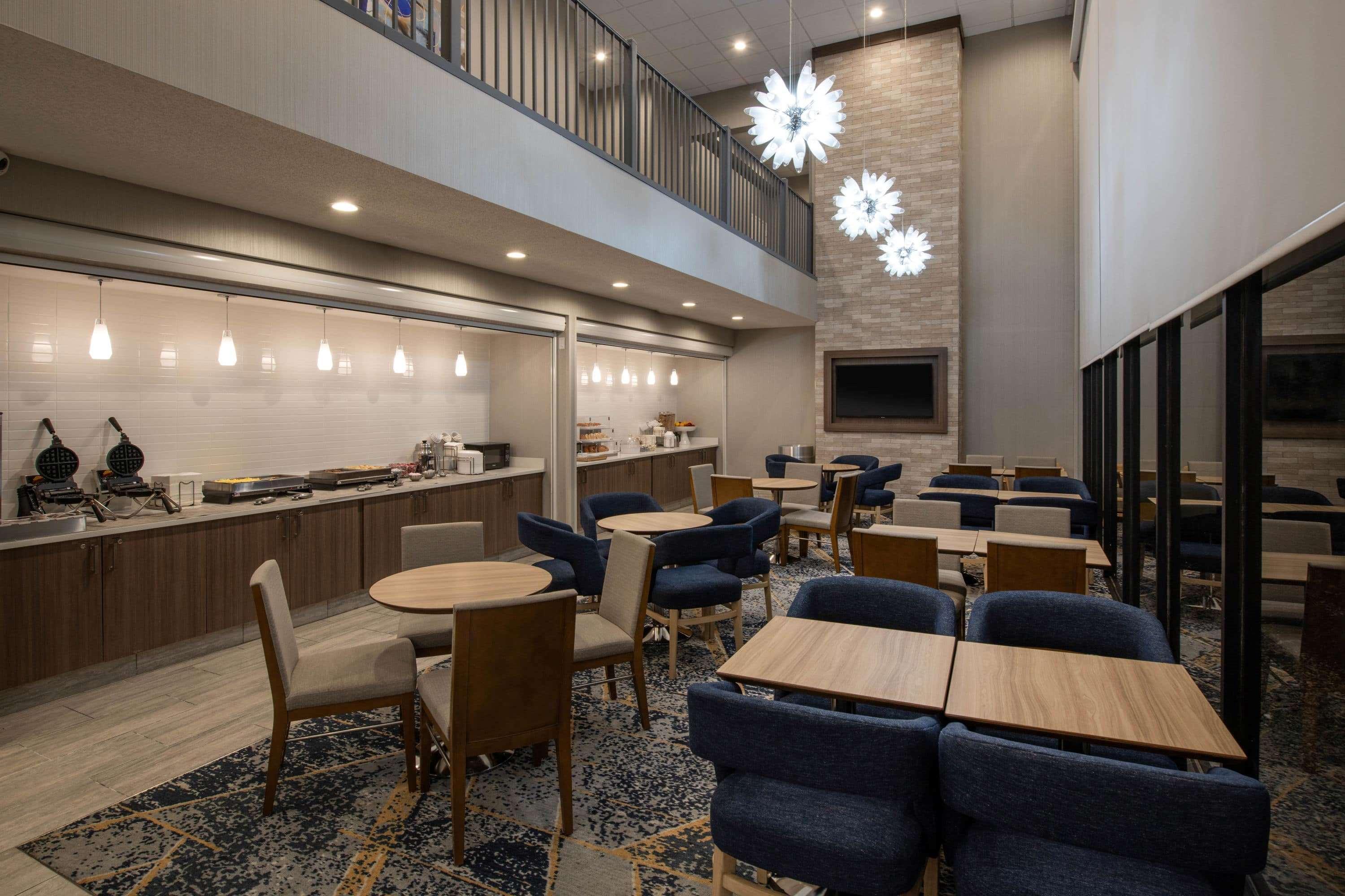 Hotel Baymont By Wyndham White Plains - Elmsford Exterior foto